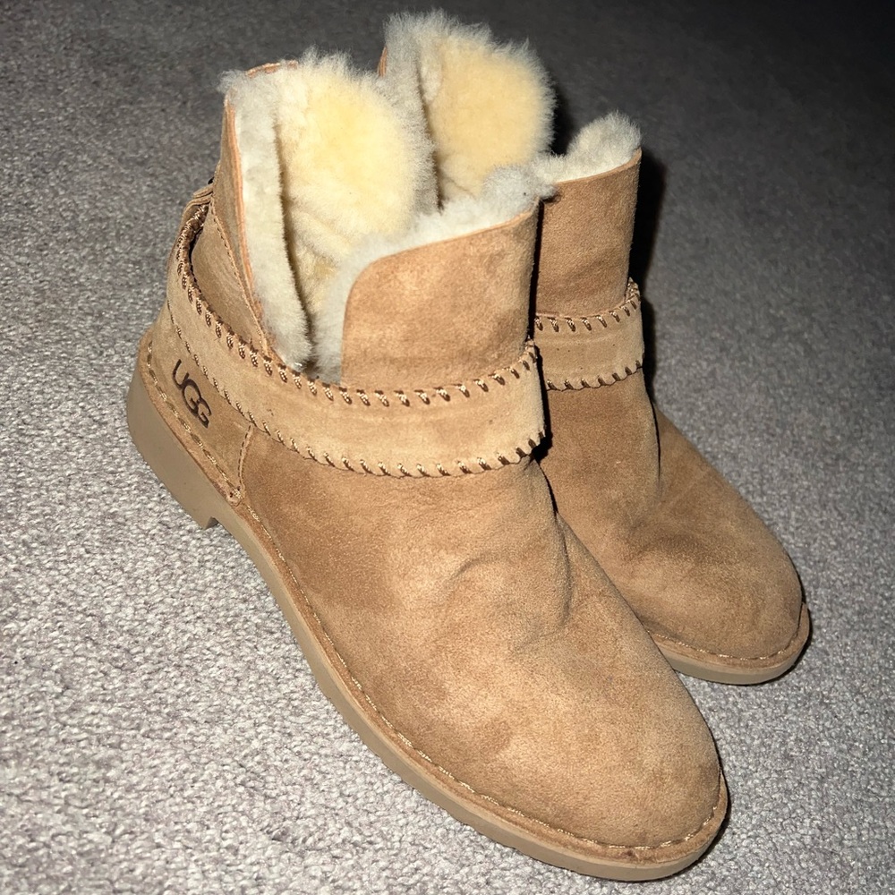 Women’s UGG McKay Boots